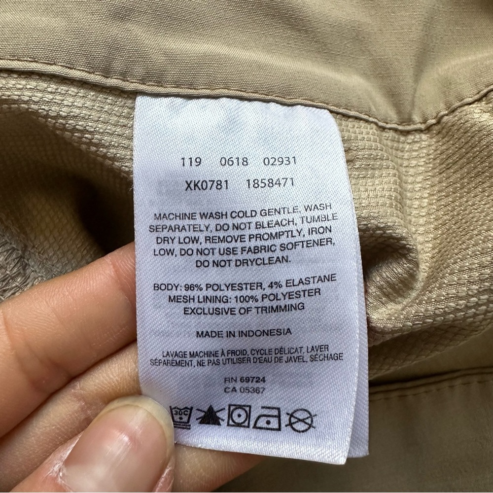 Columbia Women's Beige Cargo Shorts size 8 6L - Picture 12 of 14